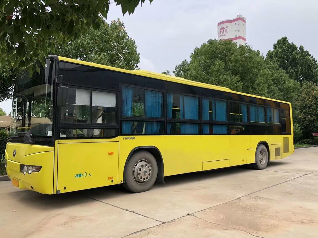 Portes à deux battants des sièges ZK6129 40 euro III de bonne condition de Bus Passenger Bus d'entraîneur utilisé 2014 par ans