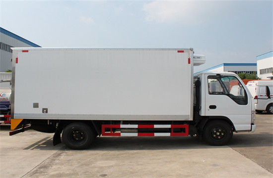 2 la porte 100P 72kw 98km/H diesel a frigorifié la Multi-marque médicale de Multi-modèle de matériaux de camion