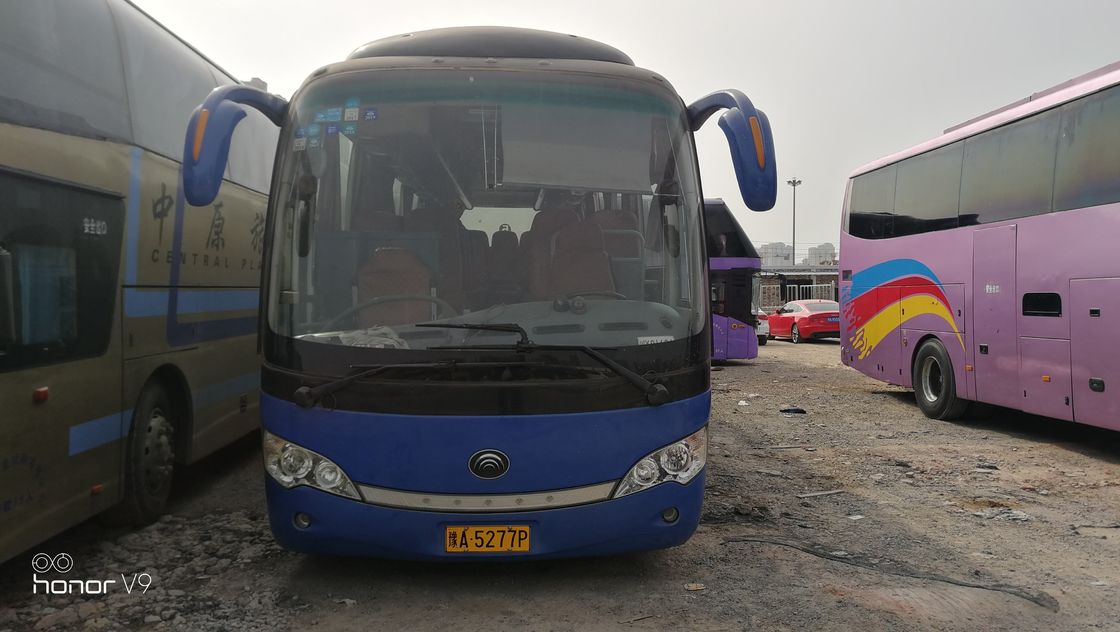 La marque ZK6938 39 de Yutong pose la norme d'émission utilisée de Bus With Euro III de car de moteur diesel avec le C.A.