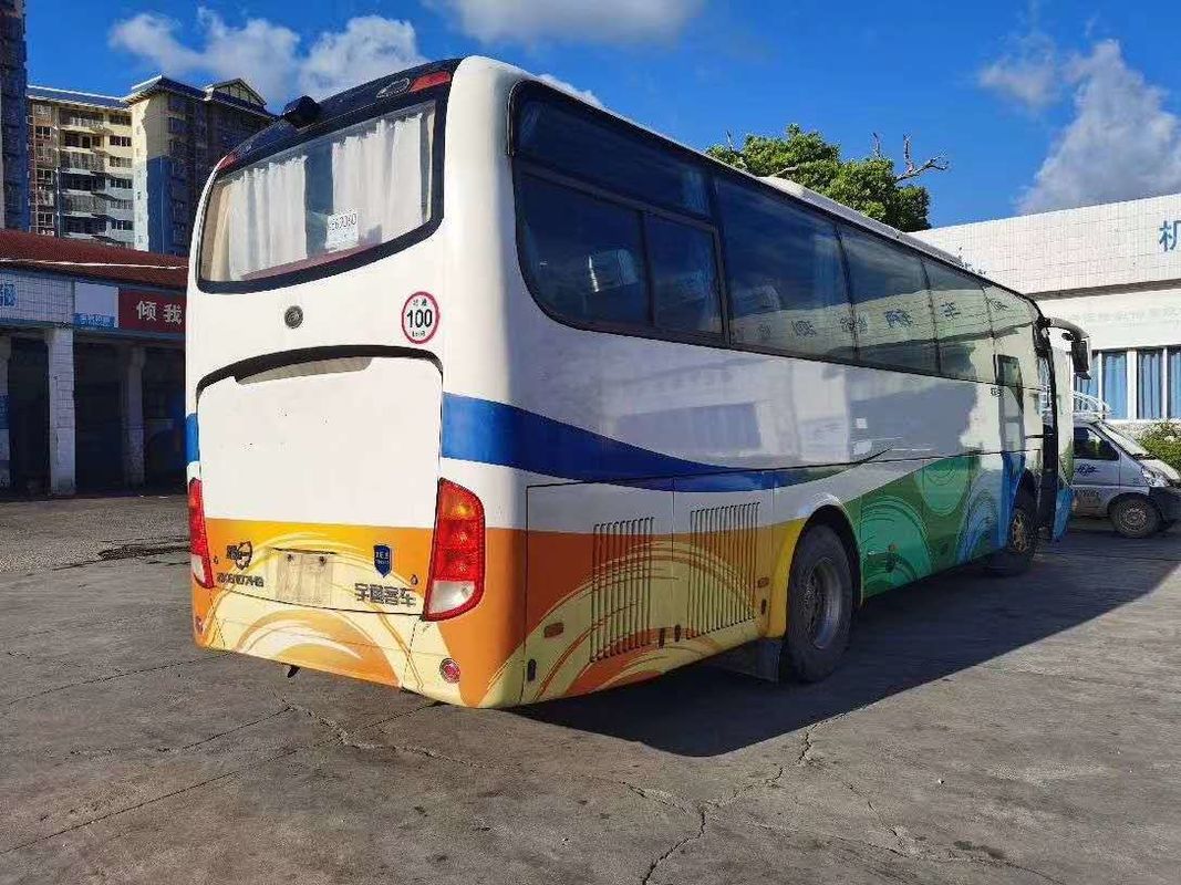 100km/H 180kw 45 pose Zk6107 2ème la main Yutong transporte la bonne condition utilisée d'autobus de Yutong avec le C.A.