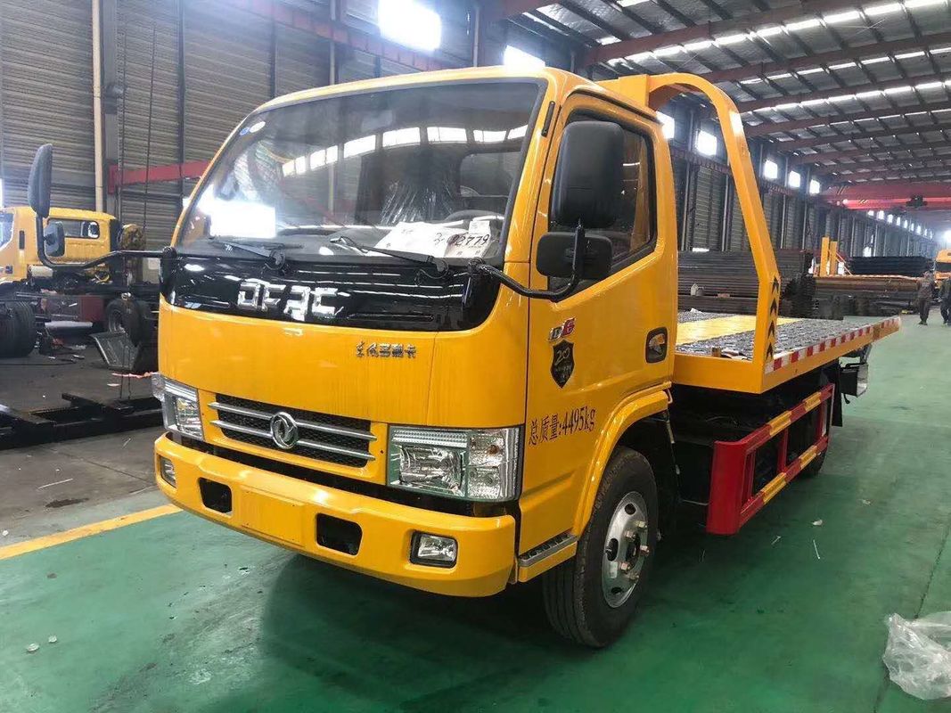 Secours routier de roue de Dongfeng 95HP 6 de l'euro 3 Tow Trucks 3 tonnes 5 tonnes 6 tonnes