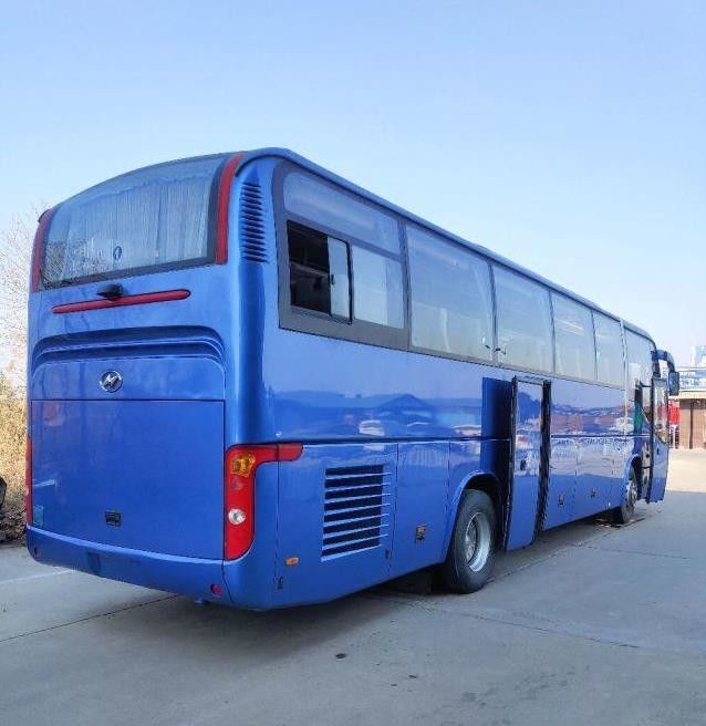 Un plus haut KLQ6129 53 pose l'acier Chiassis de Bus Double Doors d'entraîneur utilisé par moteur arrière