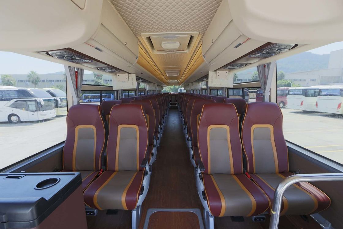 Nouvel le bus touristique diesel Front Cummins Engine Buses d'Axle Euro II de double de marque 58-70 sièges a employé le dragon d'or XML6125