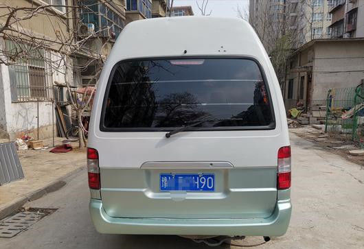 L'essence JINBEI Hiace 2,0 de 2013 sièges de l'an 6 a employé Mini Bus No Accident