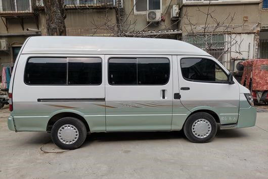 L'essence JINBEI Hiace 2,0 de 2013 sièges de l'an 6 a employé Mini Bus No Accident