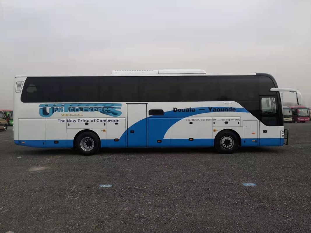 Autobus tout neuf ZK6122H9 de Yutong avec la couleur blanche de 55 sièges dans le moteur arrière de promotion