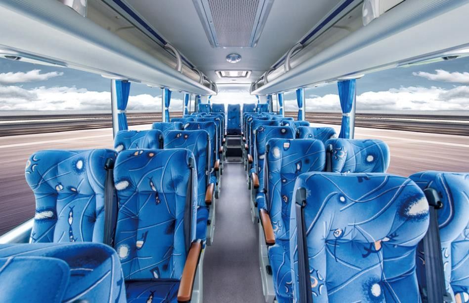 6 sièges arrière ZK6858 du moteur 35 autobus de tout neuf de yutong de pneu avec le prix de disoucnt dans la promotion