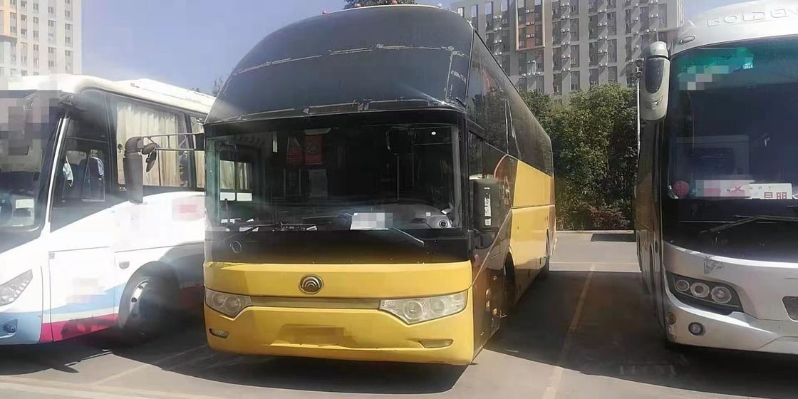 Yutong utilisé transporte des sièges de ZK6122 47 VIP avec le moteur 247kw de Weichai de portes à deux battants de toilette