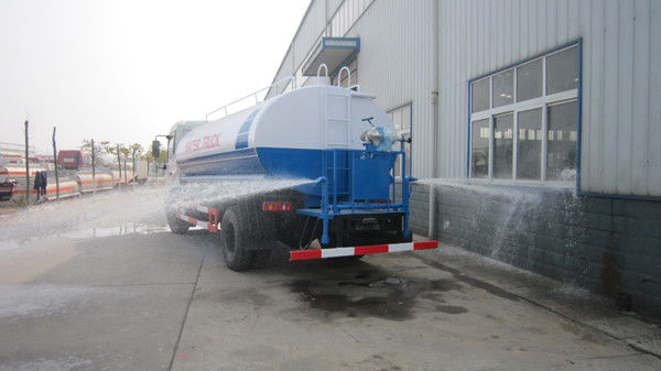 15 camion tout neuf d'arroseuse de réservoir d'eau de Ton Dongfeng 4x2 6x4 des mètres cubes 18