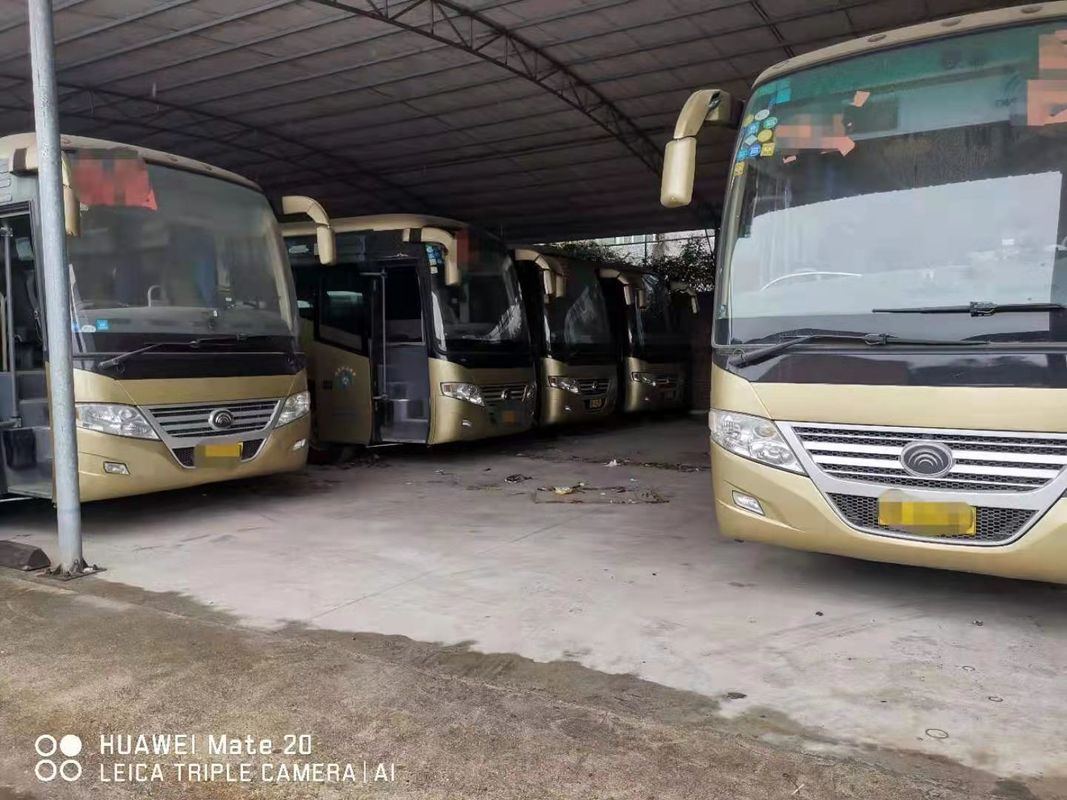 Le moteur avant diesel a employé le modèle jaune d'entraînement de main gauche de sièges de l'autobus ZK6112D 52 de Yutong