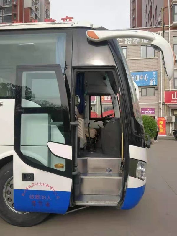 39 entraîneur utilisé par autobus Bus de Yutong utilisé par sièges ZK6908 2010 ans orientant des moteurs diesel de LHD