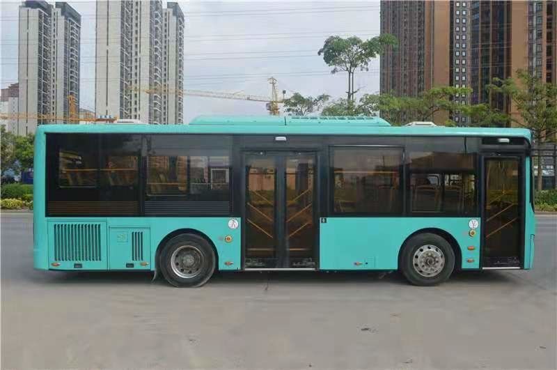 Les sièges utilisés de Zhongtong LCK6950 27/62 d'autobus de ville ont utilisé la boîte de vitesse de l'euro IV Qijiang de Bus 164kw d'entraîneur