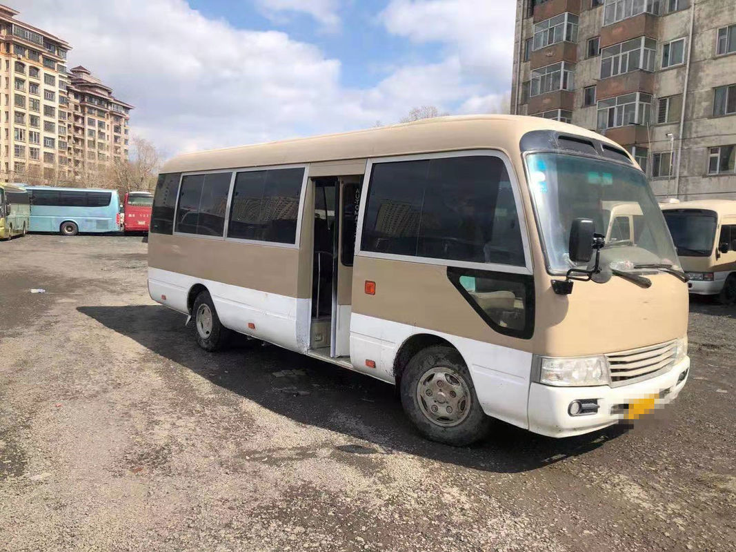 2010 l'autobus de caboteur utilisé de l'an 23 par sièges, LHD a employé Mini Bus Toyota Coaster Bus avec le moteur diesel, direction gauche