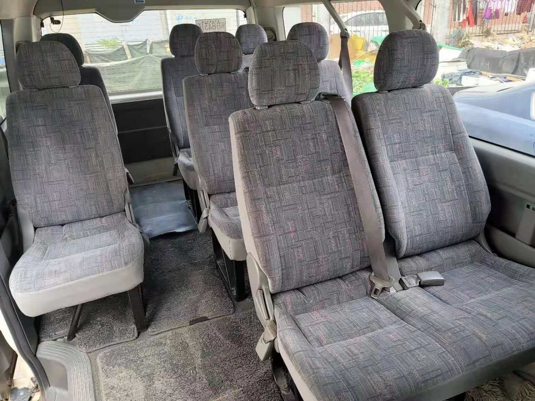 Le C.A. diesel de Mini Bus With Gasoline Engine utilisé par Toyota de 10 sièges n'équipent aucun accident 2013 ans
