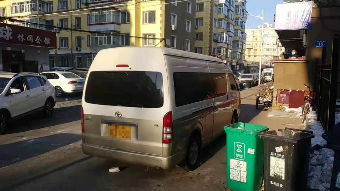 L'essence Toyota Hiace de 2014 sièges de l'an 13 a employé la transmission automatique de Mini Bus With High Roof