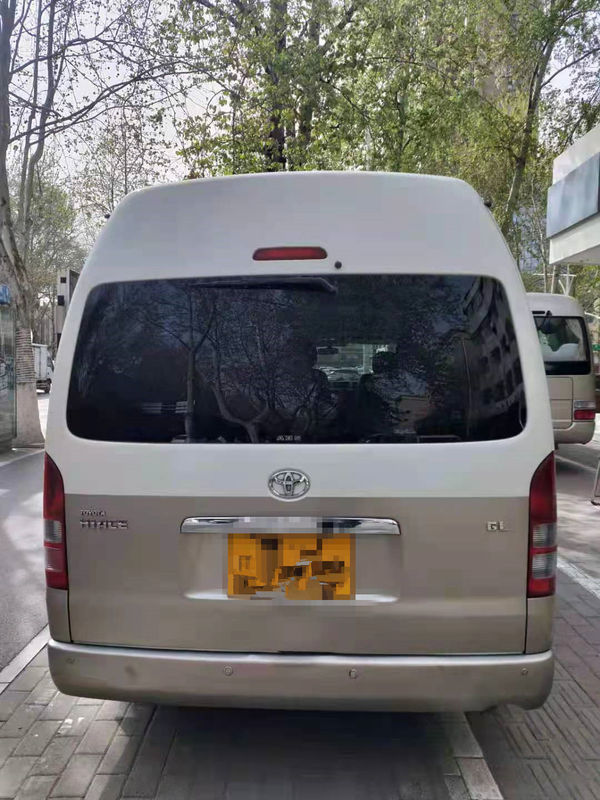 L'essence Toyota Hiace de 2007 sièges de l'an 13 a utilisé toit de transmission automatique de Mini Bus With Luxury Seat le haut
