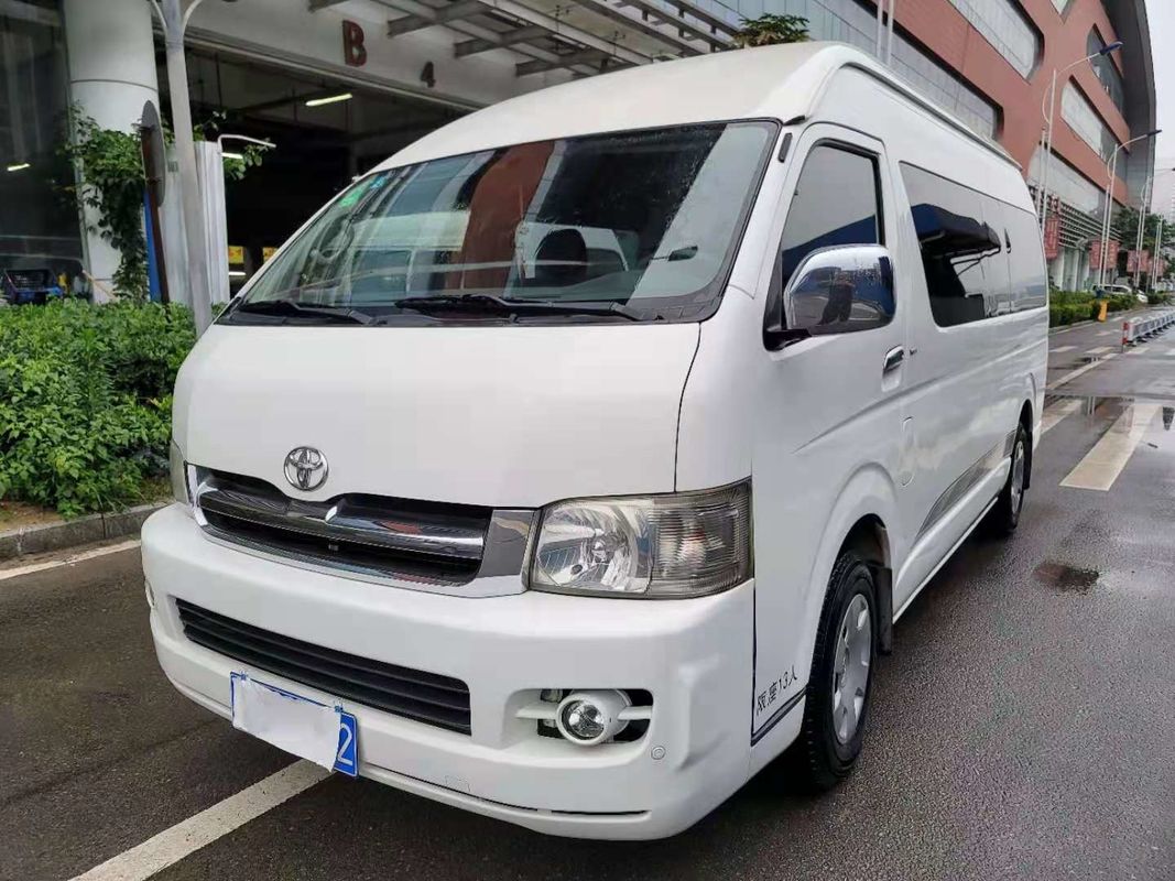 L'essence Toyota Hiace de 2012 sièges de l'an 13 a utilisé le haut toit de Mini Bus With Luxury Seat pour des affaires