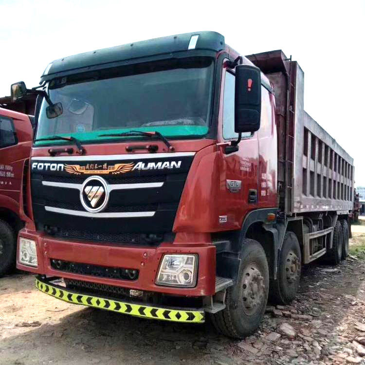 Le camion à benne basculante de 375HP Chine 6X4 8X4 FOTON AUMAN a employé 50 le prix de la tonne LHD RHD