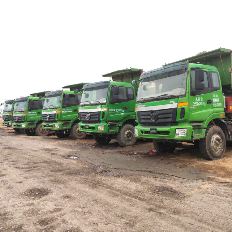 Le camion à benne basculante de 375HP Chine 6X4 8X4 FOTON AUMAN a employé 50 le prix de la tonne LHD RHD