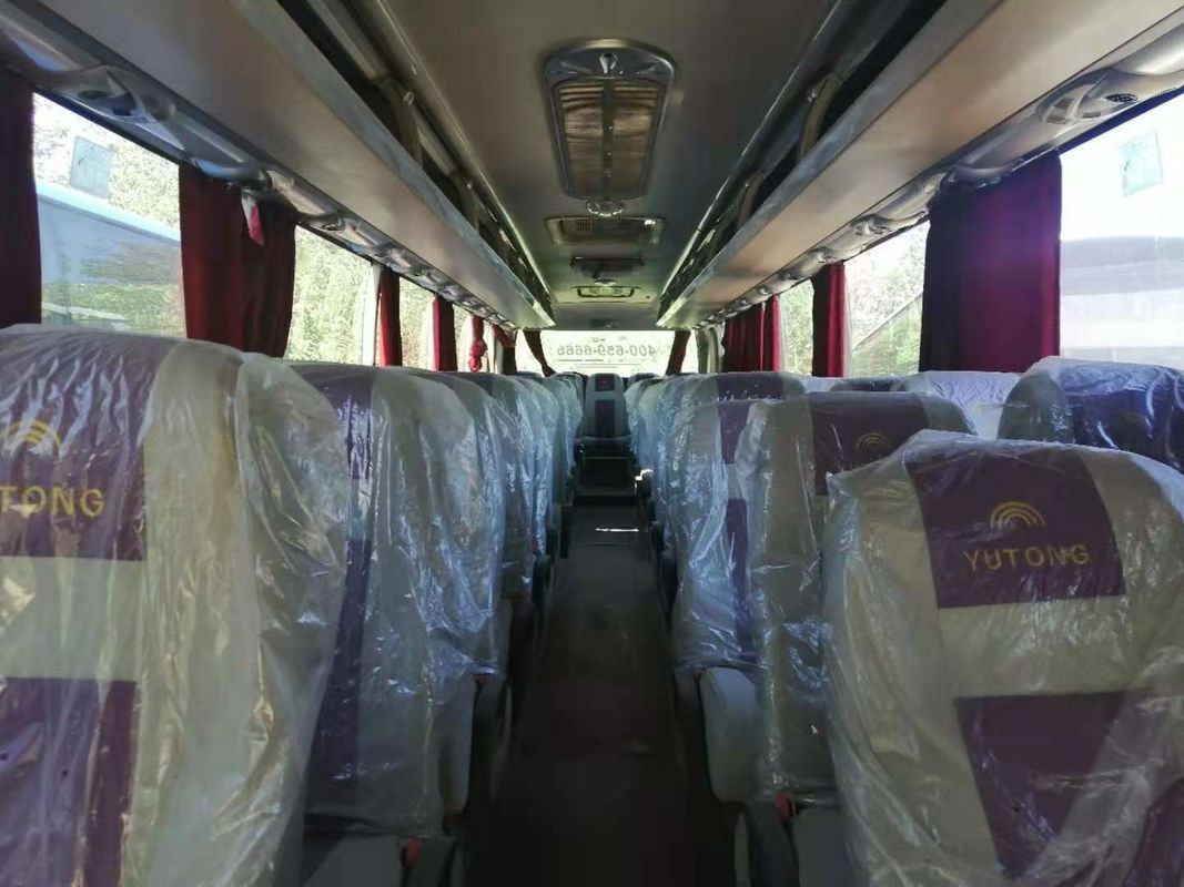 Le moteur arrière utilisé de sièges de la conduite à droite 55 de la marque ZK6127 de Yutong de bus touristique a utilisé l'entraîneur Bus Double Doors