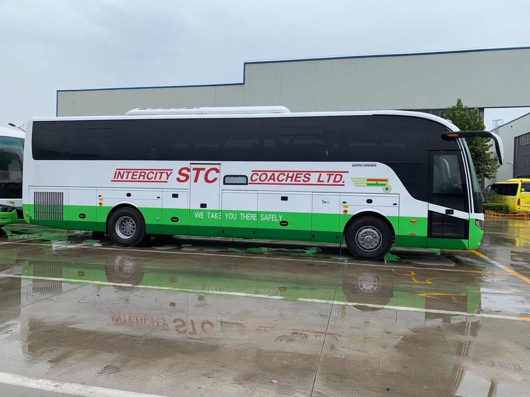 Moteur arrière utilisé de nouveau de l'autobus 56 de l'autobus LCK6128 de Zhongtong de sièges compartiment de portes à deux battants grand