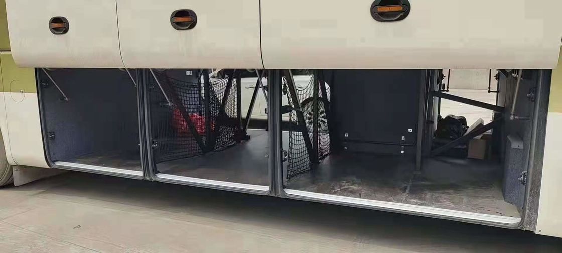 Sièges utilisés du car ZK6120 50 de Yutong bas kilomètre de 2020 de passager utilisé par an portes à deux battants d'autobus