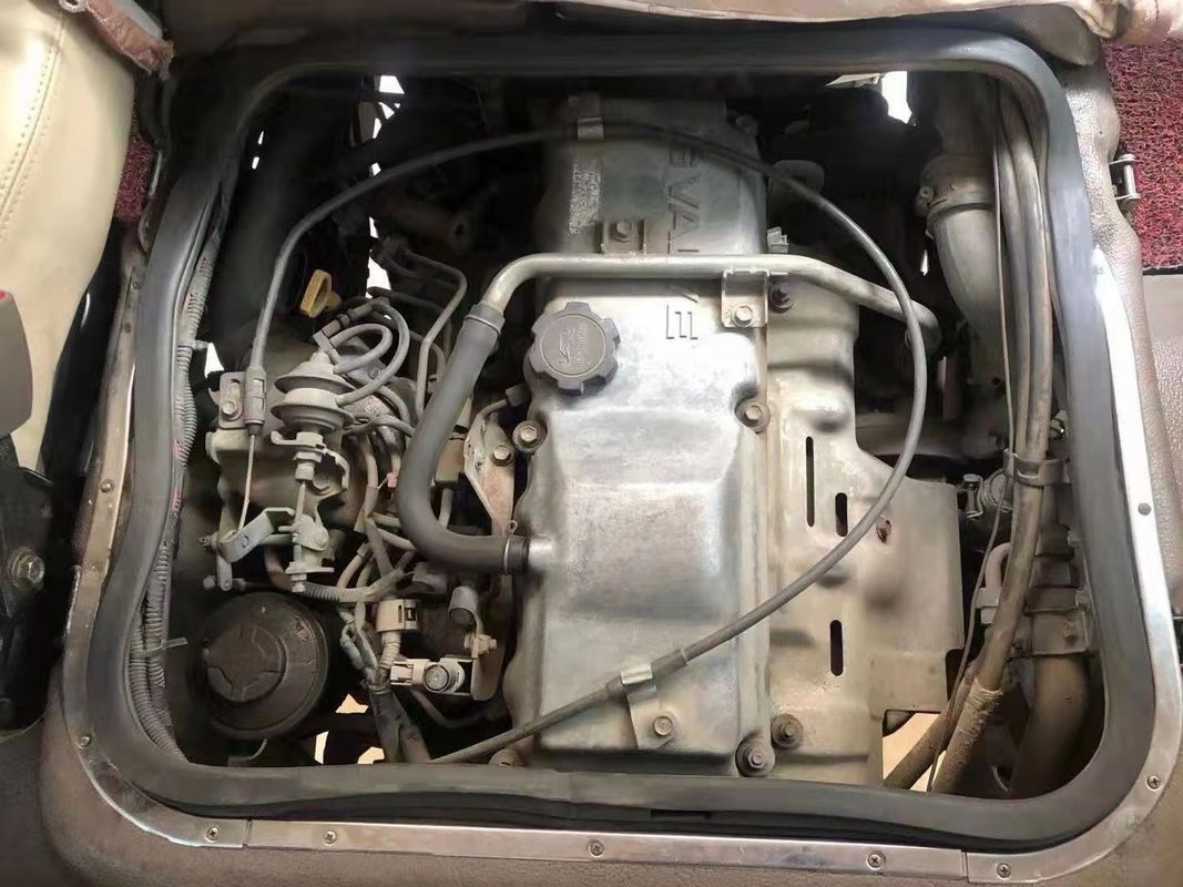 Sièges utilisés du moteur 23/29 de Mini Bus Toyota Coaster 15B utilisés kilomètre d'autobus de passager bas