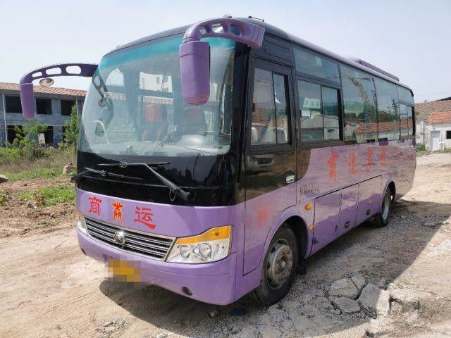 2015 autobus de Yutong utilisé de sièges de l'an 30 par ZK6752D1 avec Front Engine Used Coach Bus pour le tourisme