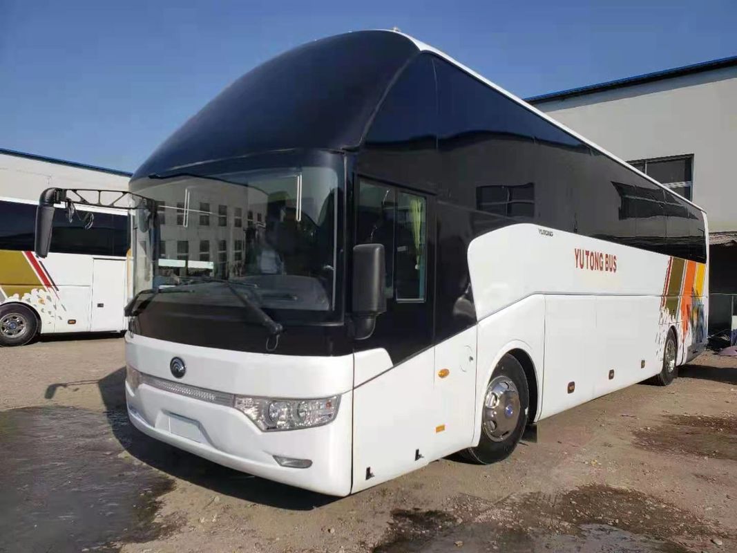 Les portes à deux battants zk6122 de sièges de 2016 ans 51 ont utilisé des autobus de Yutong avec le nouveau kilomètrage du siège 30000km
