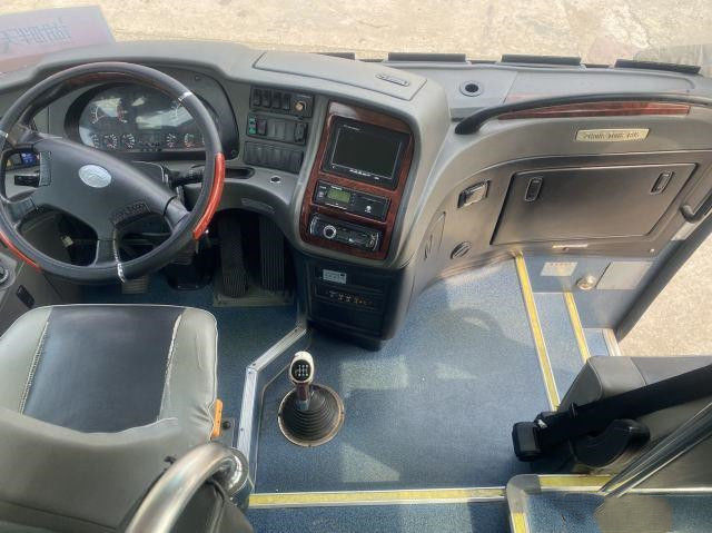 Autobus utilisé 2+2layout de capacité de nouveaux sièges de moteur d'arrière de Yuchai de châssis d'airbag de la marque 35seats de Zhongtong de bus touristique grand