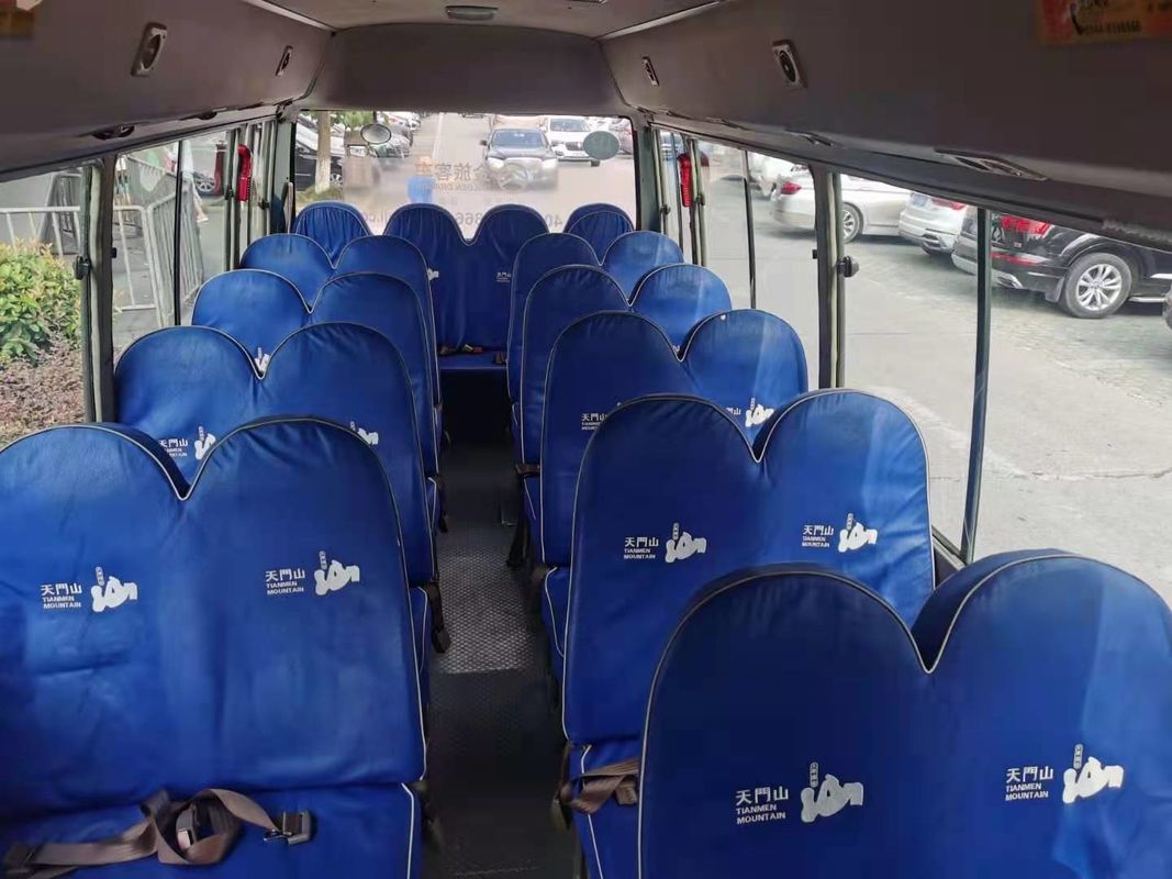 2015 ans 26 Dragon Coaster Bus d'or utilisé par sièges, moteur utilisé de Mini Bus Coaster Bus With Hino