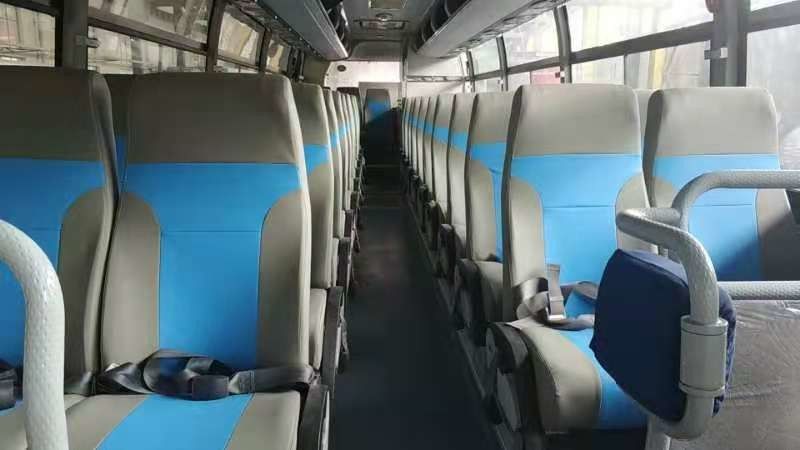 39 sièges YutongBus utilisé par ZK6908 ont utilisé l'entraîneur Bus 2013 ans orientant des moteurs diesel de LHD