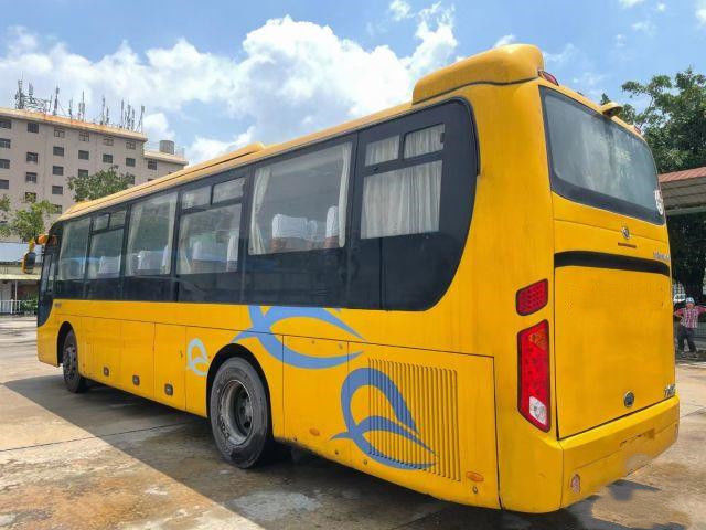 Le moteur utilisé d'arrière de l'autobus XMQ6110 de Kinglong a utilisé l'entraîneur Bus Double Doors 50 châssis d'airbag de l'euro IV de sièges