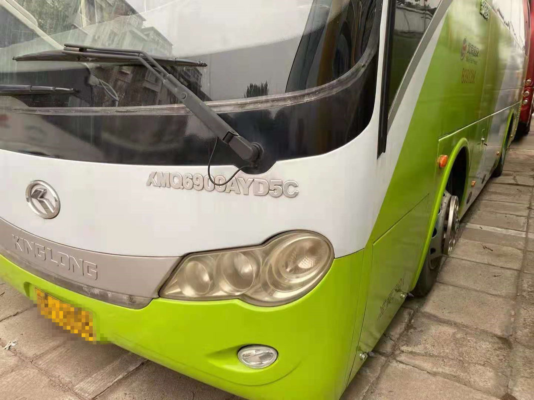 Le nouveau venu 2011 ans a utilisé le moteur diesel utilisé par sièges d'autobus de Bus 39 d'entraîneur du Roi Long XMQ6900 aucun autobus des accidents LHD