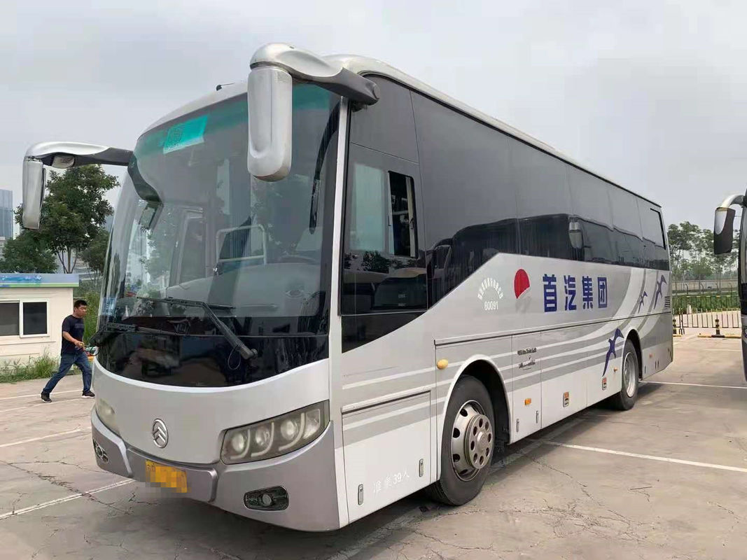 39 entraîneur utilisé par autobus Bus de Yutong utilisé par sièges XML6897 2012 ans orientant des moteurs diesel de LHD
