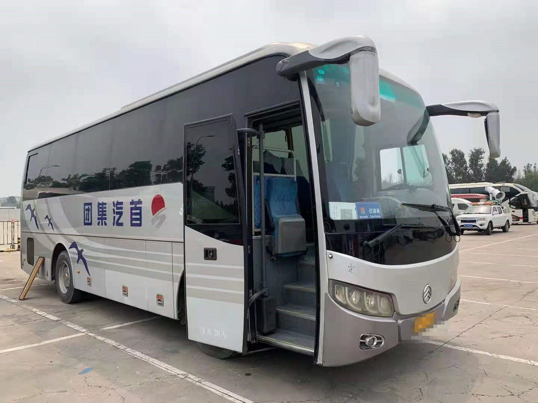 39 entraîneur utilisé par autobus Bus de Yutong utilisé par sièges XML6897 2012 ans orientant des moteurs diesel de LHD