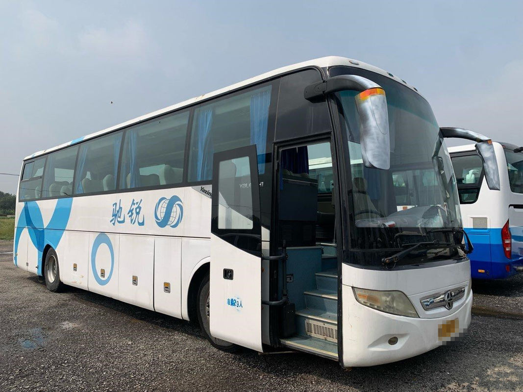 29 sièges de luxe 2012 ans ont utilisé l'autobus YBL6111H1 RHD d'Asiastar orientant l'entraîneur utilisé Bus Diesel Engine