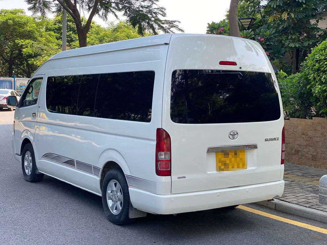 Le haut toit des sièges Toyota utilisée par essence Hiace de 2005 ans 13 a employé Mini Bus Automatic Transmission