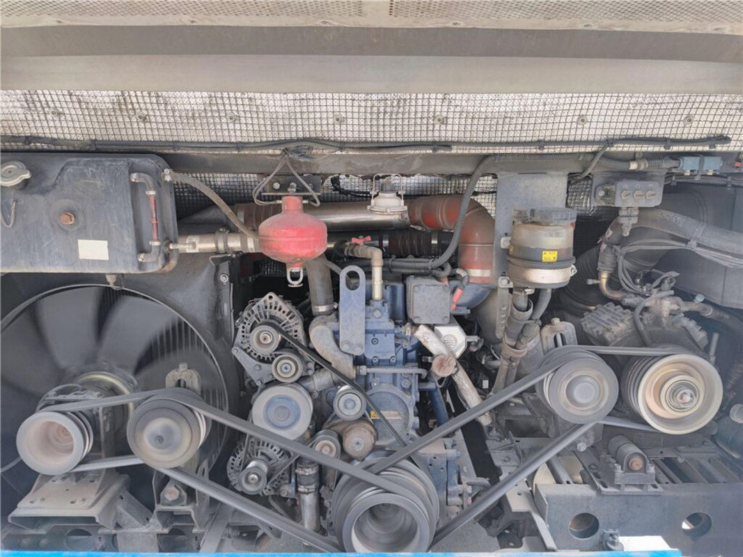 Doubles porte à deux battants du moteur 400kw de Weichai d'autobus de T-oyota utilisée Hiace de l'autobus 49 de Yutong des prix de Decker Bus Yutong Brand ZK6116 par sièges