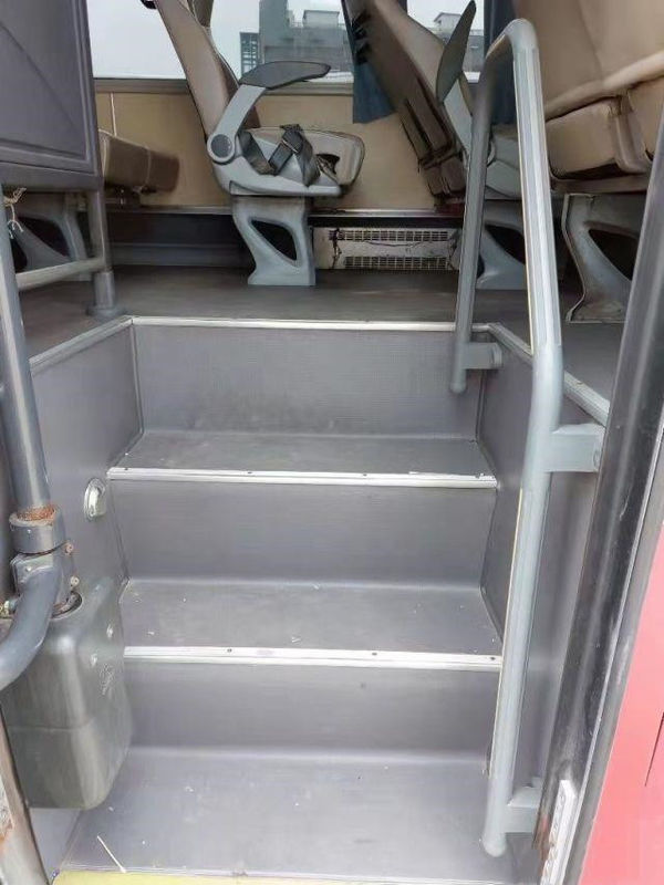 Autobus guidé Yuchai de l'autobus utilisé par Kinglong XMQ6101 6 châssis en acier d'autobus de ville de la boîte de vitesse 260hp 45 sièges