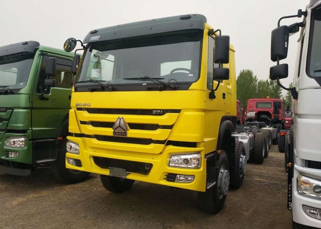 Année de direction utilisée 2018 RHD/LHD d'entraînement du camion à benne basculante de Sinotruck Howo 8x4 Tipper Left Hand Right Hand