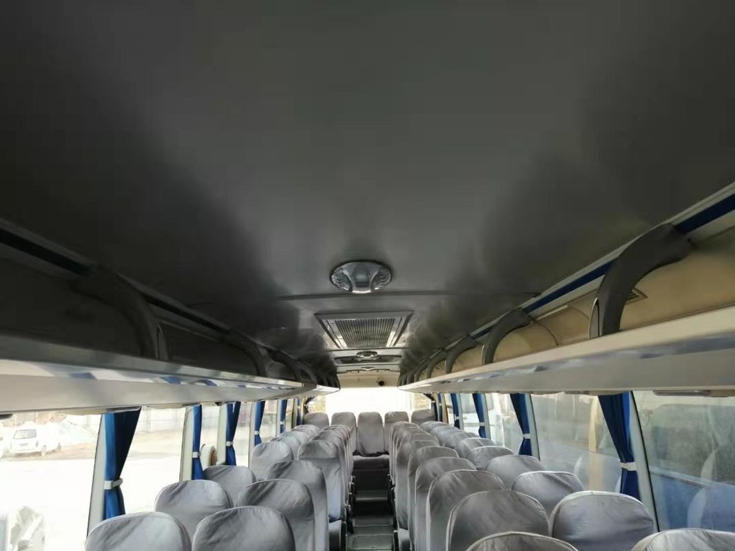 Ans de l'autobus ZK6122 de Yutong d'occasion les 2019 ont utilisé des autobus de Yutong presque nouveaux dans la direction de LHD