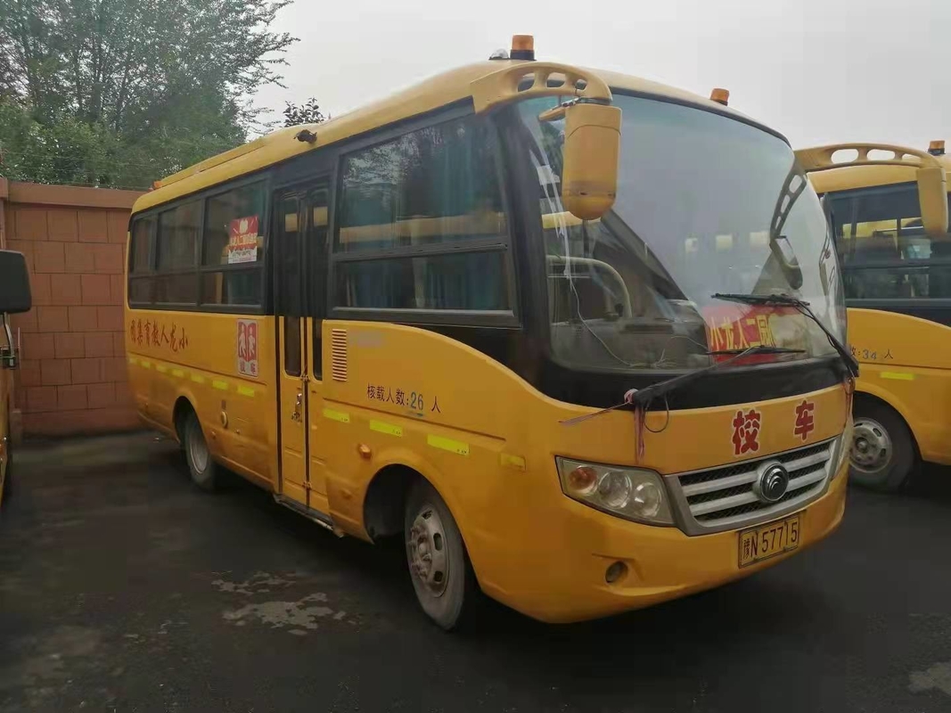 2014 ans 26 Mini Bus utilisé par sièges YUTONG ont utilisé l'autobus scolaire avec Front Engine