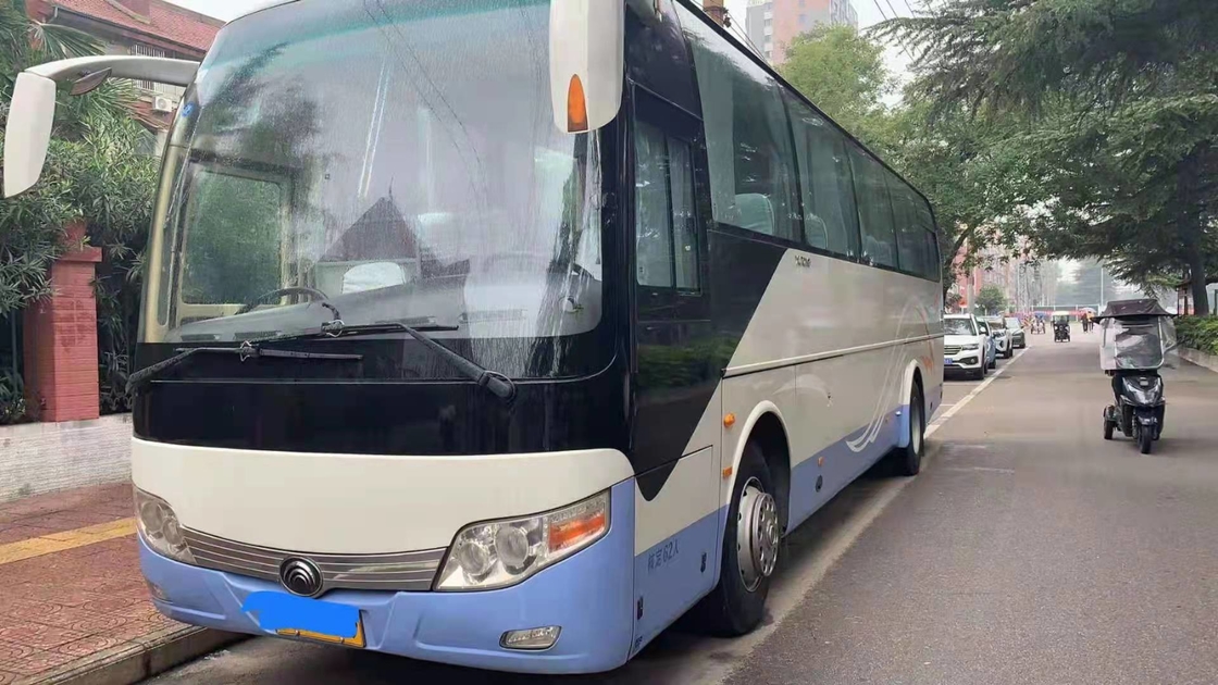2014 entraîneur utilisé par autobus Bus LHD de Yutong utilisé par sièges ZK6110 de l'an 62 orientant les moteurs diesel