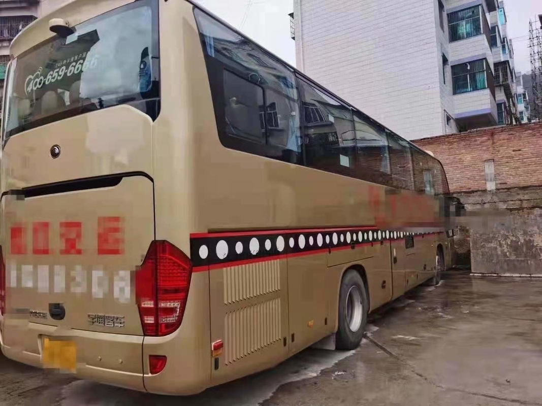 L'autobus utilisé 2018 par ans Yutong a employé la couleur d'or diesel de soutien a/c de l'autobus Zk6122 50 Seat Lhd de voyage
