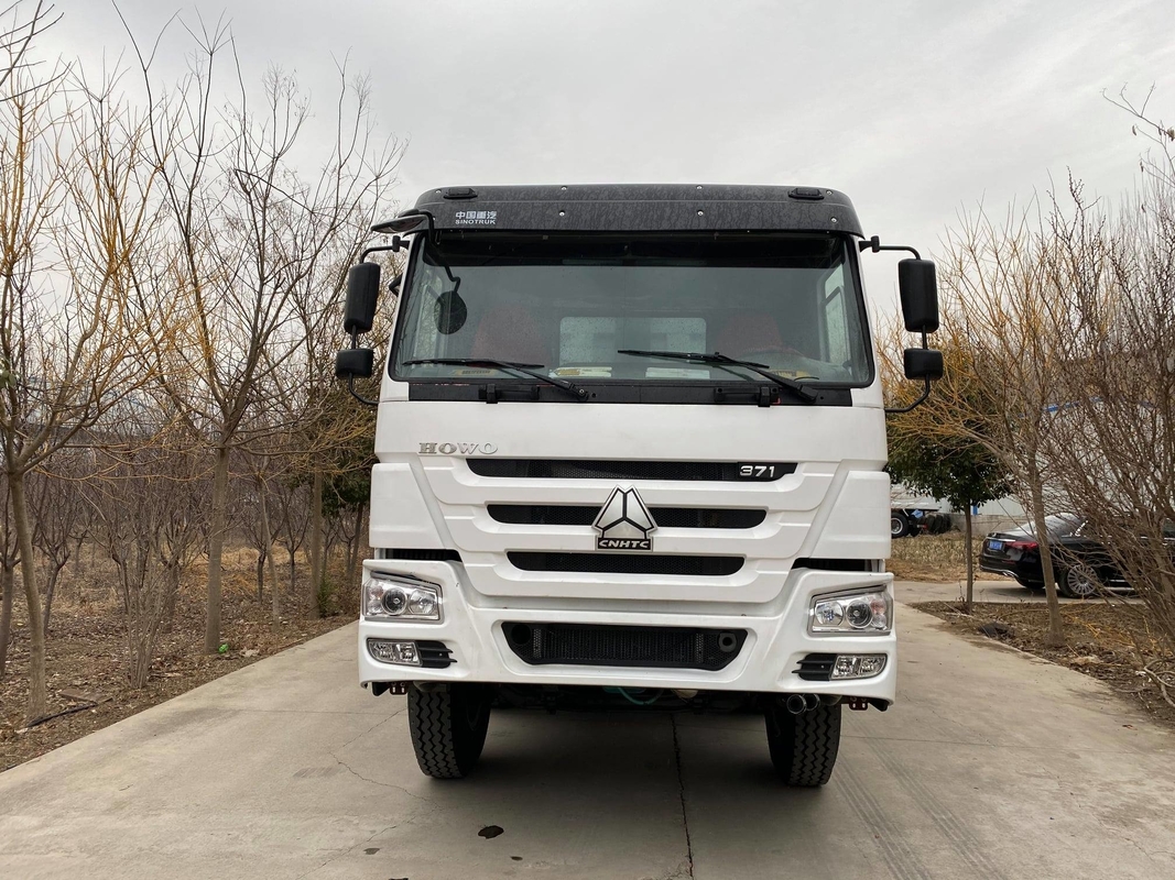 Camion principal diesel utilisé de tracteur du manuel 4X2 6X4 8X4 de l'euro 2 de Sinotruk Howo 317Hp
