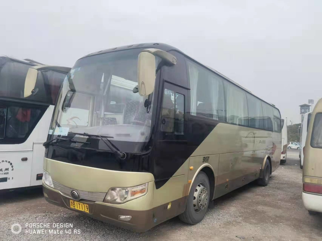 Employez les sièges de l'autobus ZK6110 51 de Yutong 2013 autobus diesel utilisé par manuel de direction de l'an RHD pour le passager