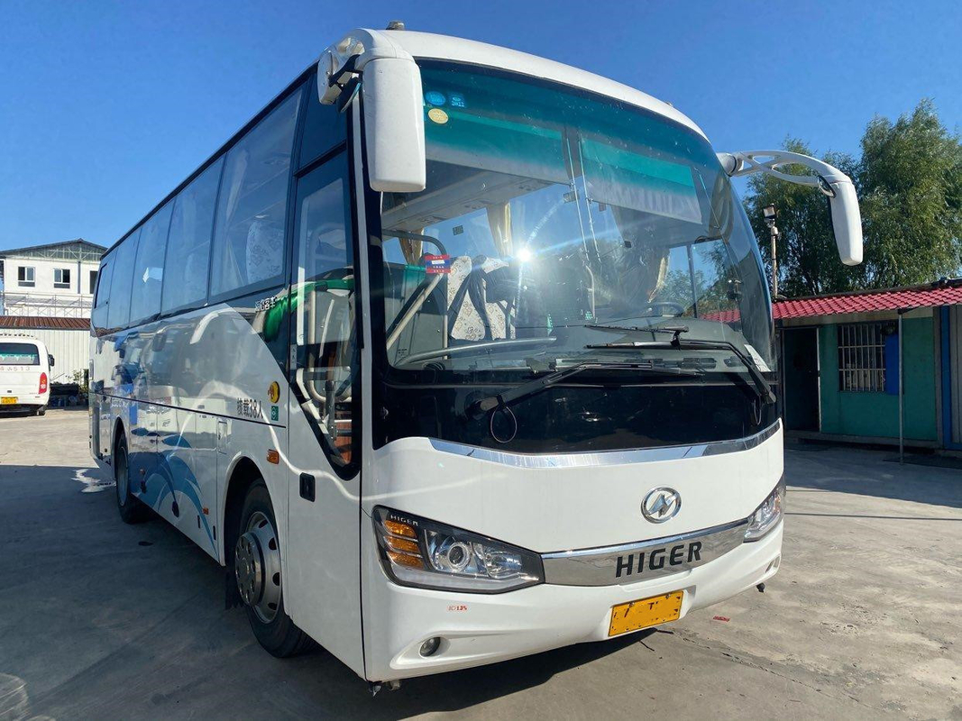 KLQ6882 a utilisé le long entraîneur Buses de voyage 50 sièges que RHD a utilisé l'autobus Front Engine de Yutong