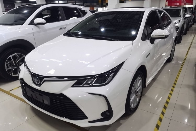Véhicule éclectique utilisé de voiture de Corolla avec la couleur blanche de sièges du pionnier 5 de Corolla 2021 1.2T S-CVT