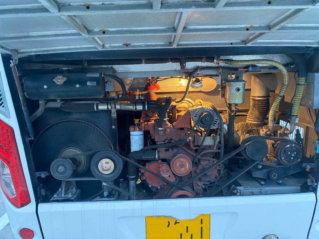 L'autobus de fond XMQ6829 a utilisé l'entraîneur Bus de Kinglong que 34 sièges ont utilisé des autobus à vendre aux EAU